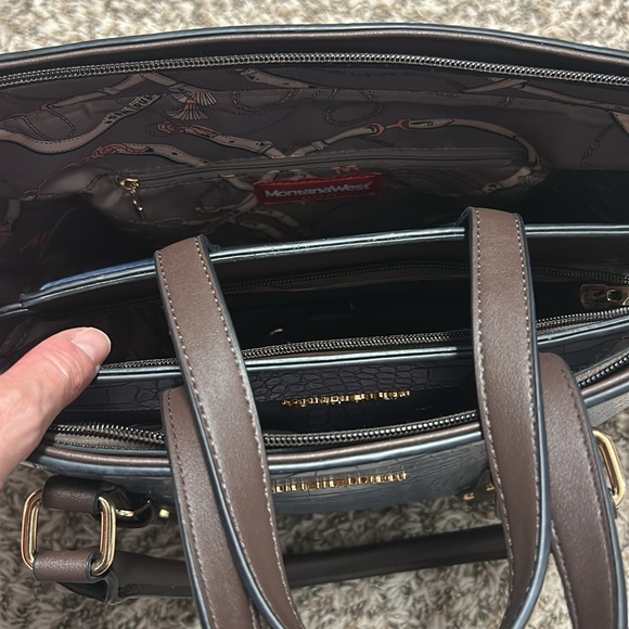 Montana West 3-piece set - Picture 9 of 10